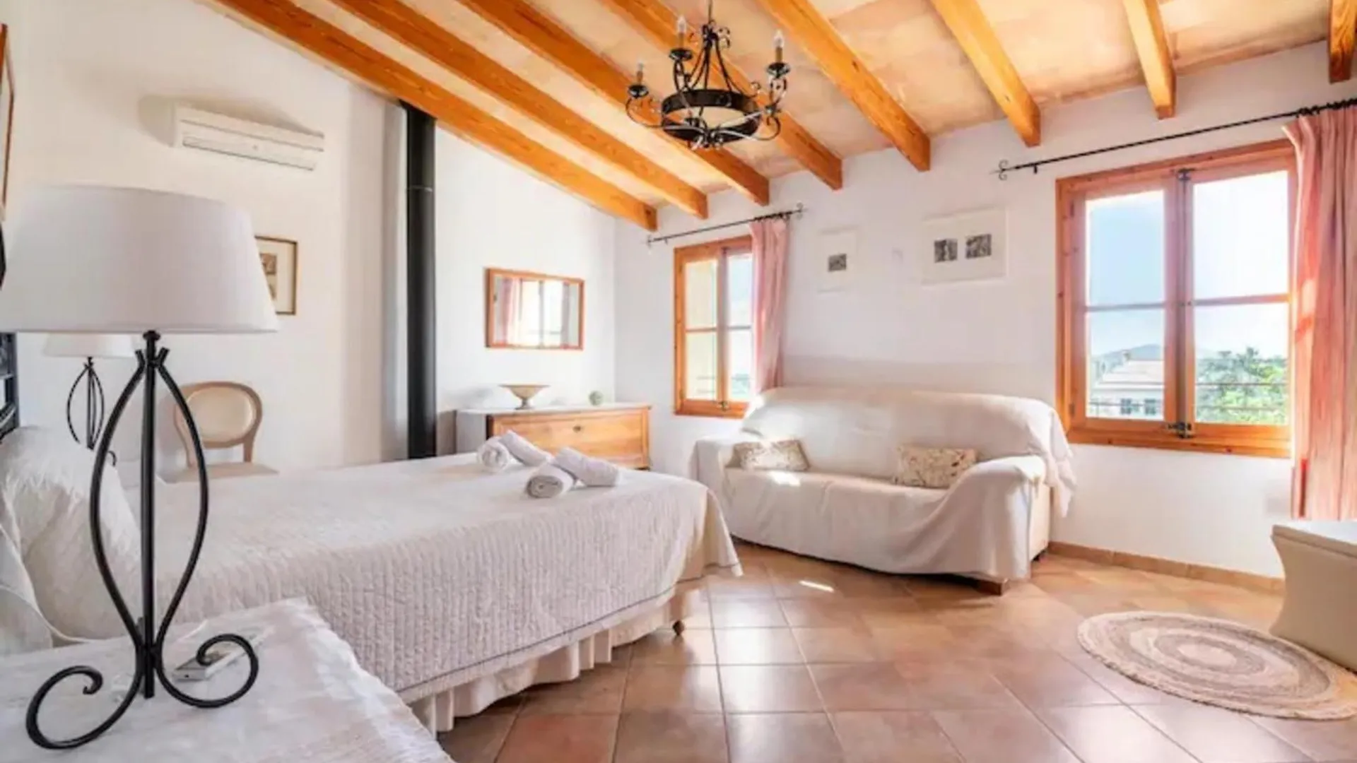 Domek alpejski Villa Ca'N Tabou Selva